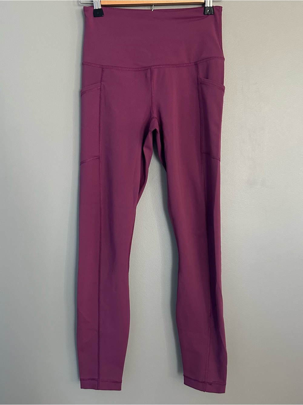 Women’s High-Waist Pocket Leggings - Plum